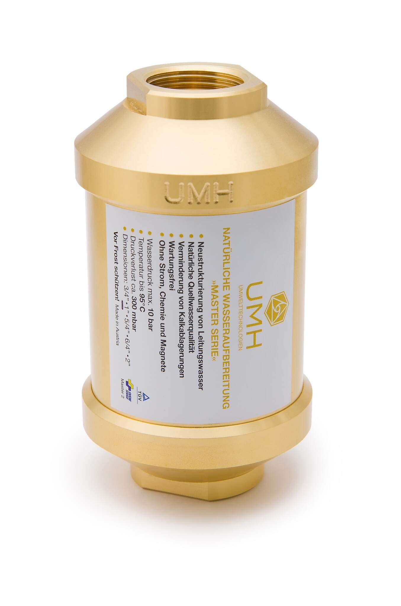 Ein zylindrisches, goldfarbenes Metallgerät mit Gewindeöffnungen oben und unten, seitlichem Schriftlabel „UMH MASTER“. Das Label enthält technischen Text zur Wasseraufbereitung, viele Stichpunkte und das UMH-Logo. Das Produkt scheint kompakt zu sein. Die Oberfläche ist glatt und reflektierend, mit einem modernen Industriedesign.